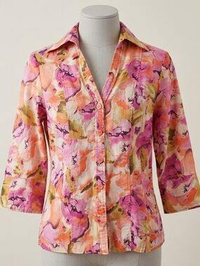 VTG Y2K Harve Benard Pink and Coral Floral Button-Front Shirt. Size SMALL.